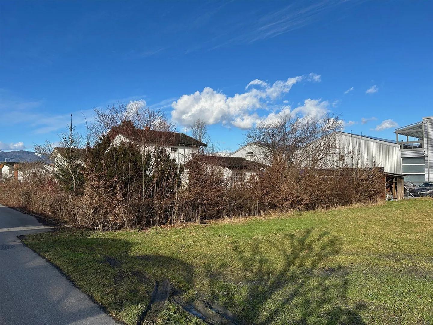 Casa unifamiliare di 5 ½ stanze di nuova costruzione in un tranquillo quartiere residenziale - Foto 3 di 5