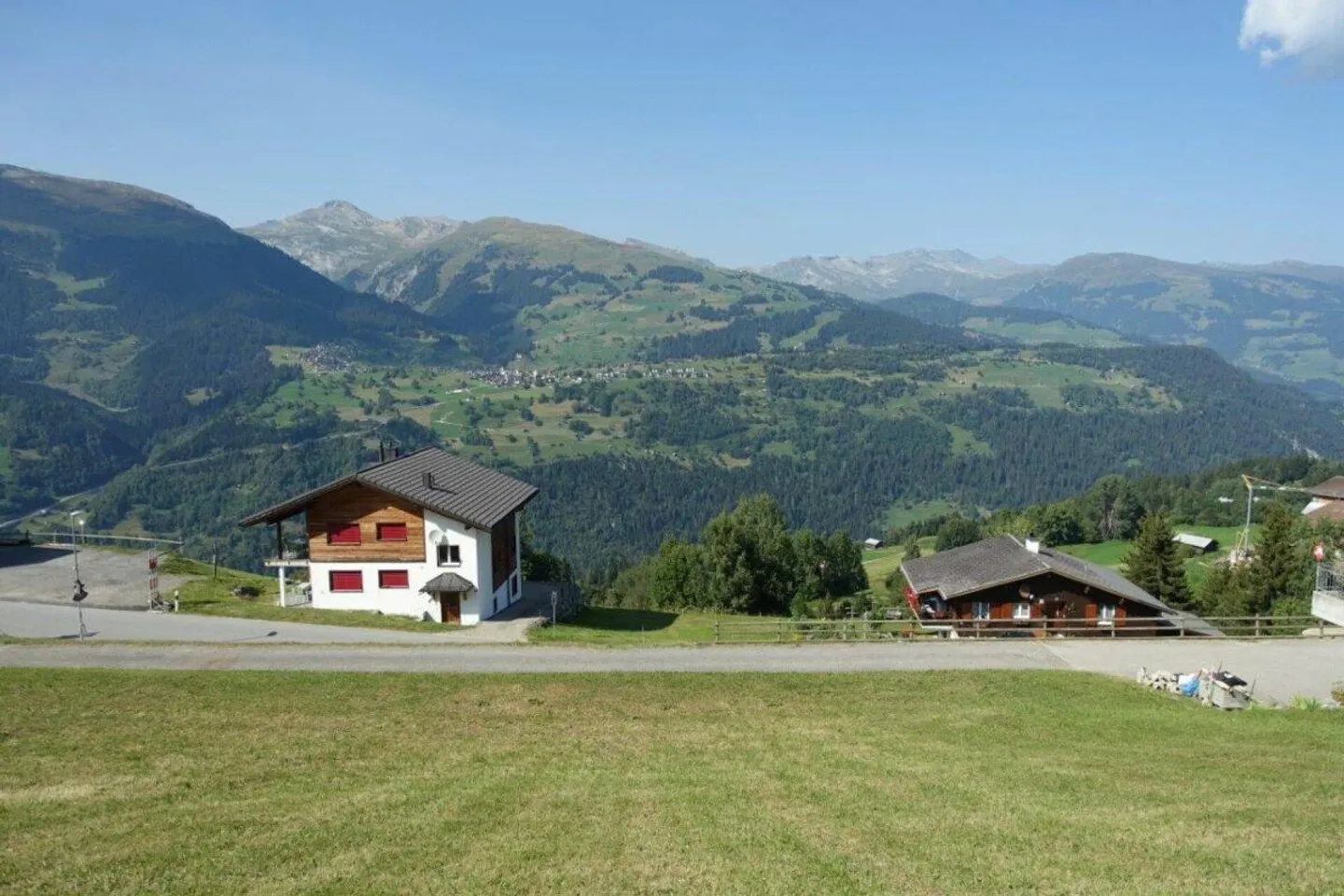 Mountain Village with 4 Houses - Photo 7 of 7