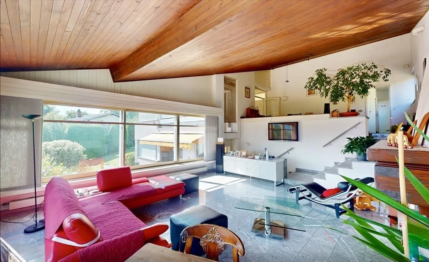 Casa architettonica unica - posizione idilliaca e utilizzo versatile - Foto 1 di 15