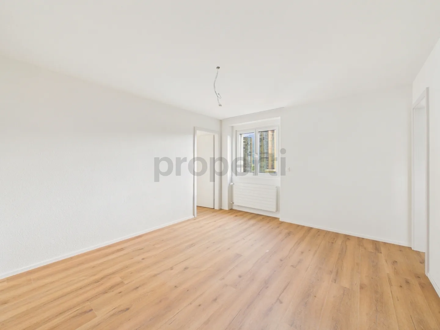 Appartement 2.5 pièces récemment rénové avec balcon, Lucerne - Photo 5 sur 9