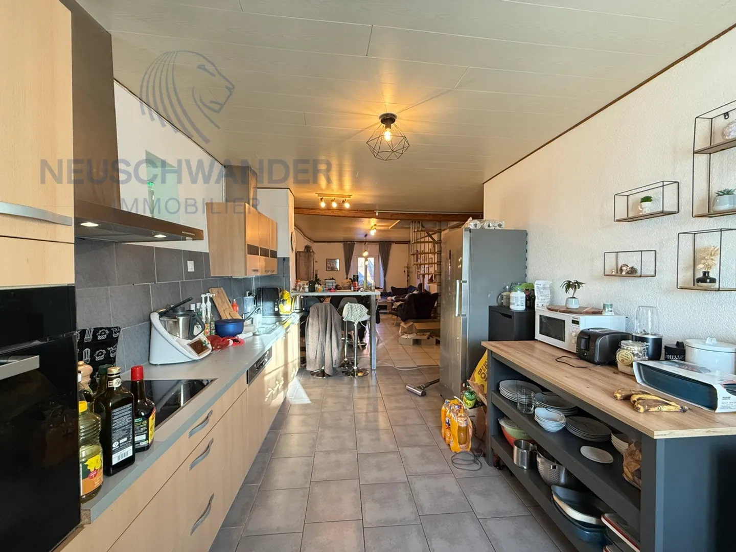 Invest in the heart of the city for this lot of two rented apartments - Photo 7 of 19