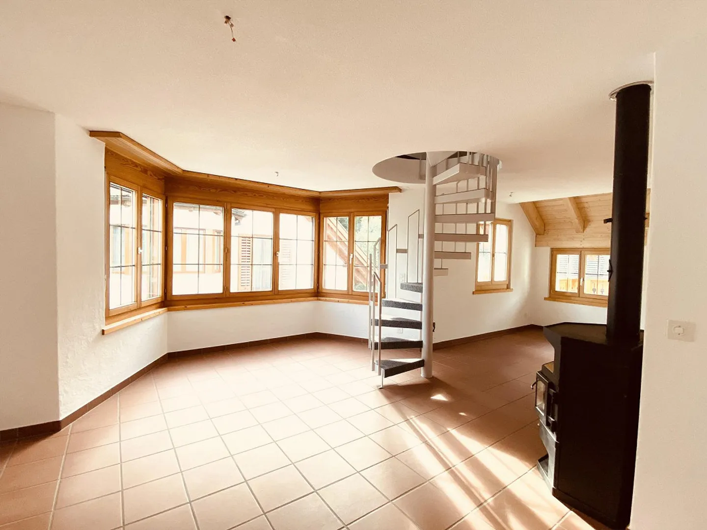 5.5 Room Maisonette Apartment - Photo 3 of 6