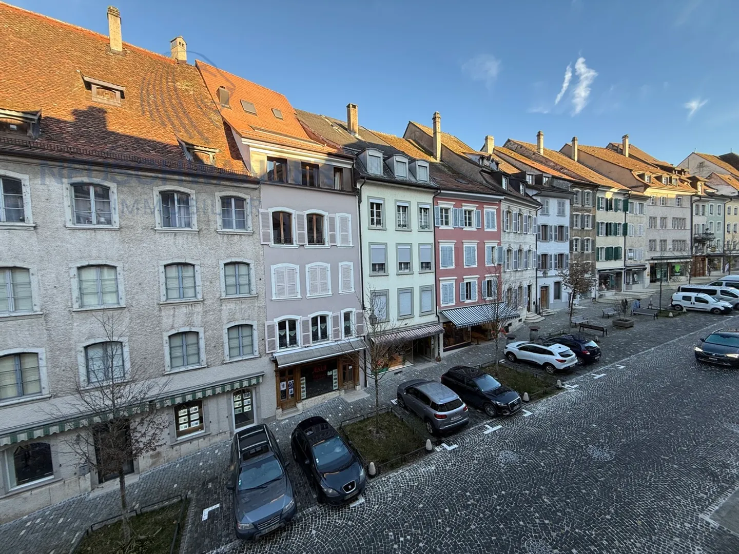 Invest in the heart of the city for this lot of two rented apartments - Photo 13 of 19