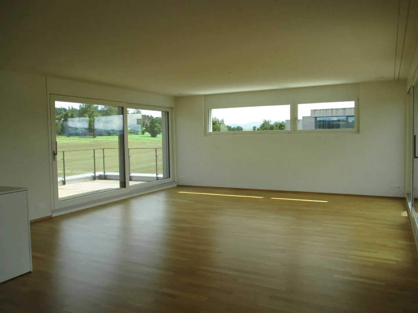 5.5 Room Apartment in Ottenbach - Photo 2 of 11