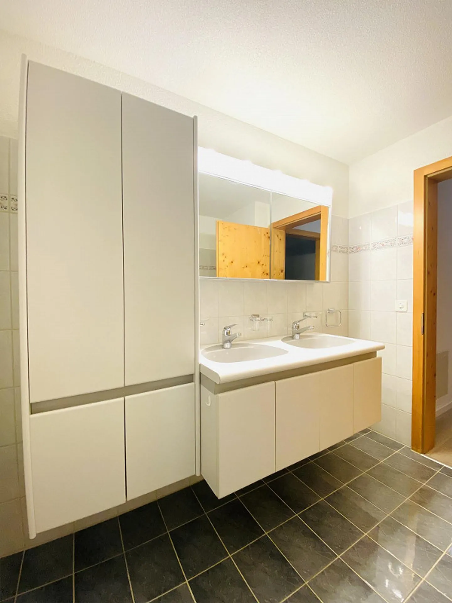 5.5 Room Maisonette Apartment - Photo 4 of 6