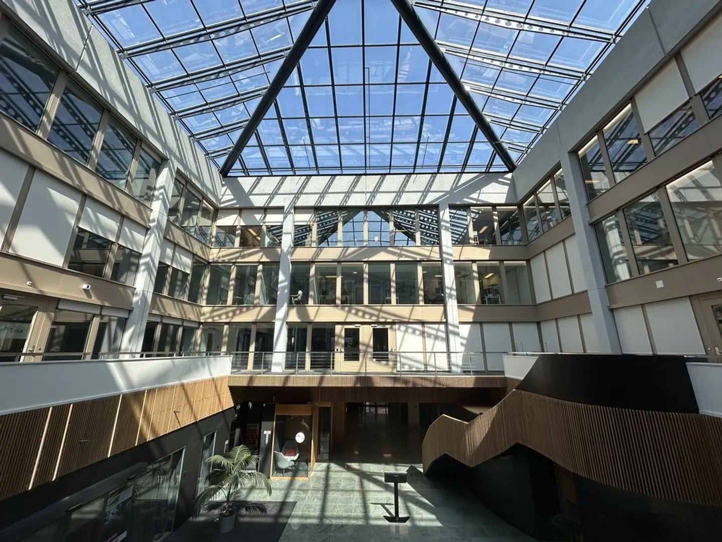 Bürofläche im Geneva Business Center - Foto 3 von 6
