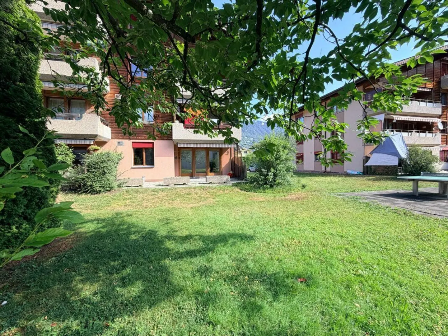 Solid 3.5-room apartment with beautiful terrace and EHP in Interlaken - Photo 17 of 19