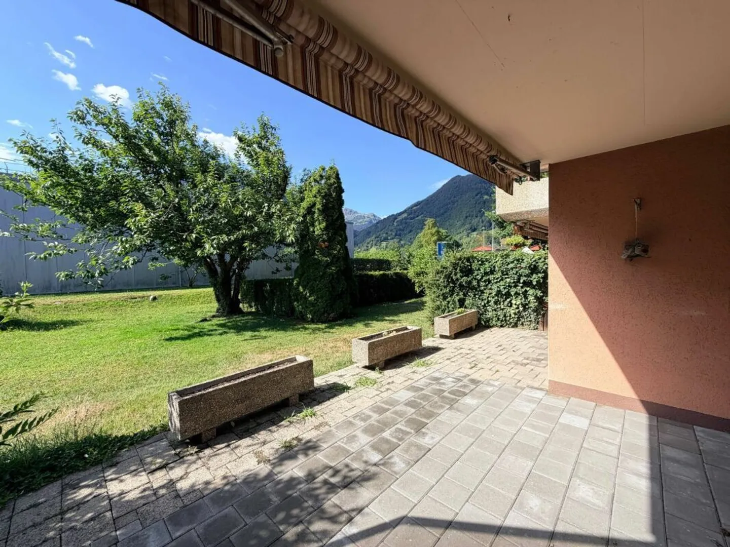Solid 3.5-room apartment with beautiful terrace and EHP in Interlaken - Photo 13 of 19
