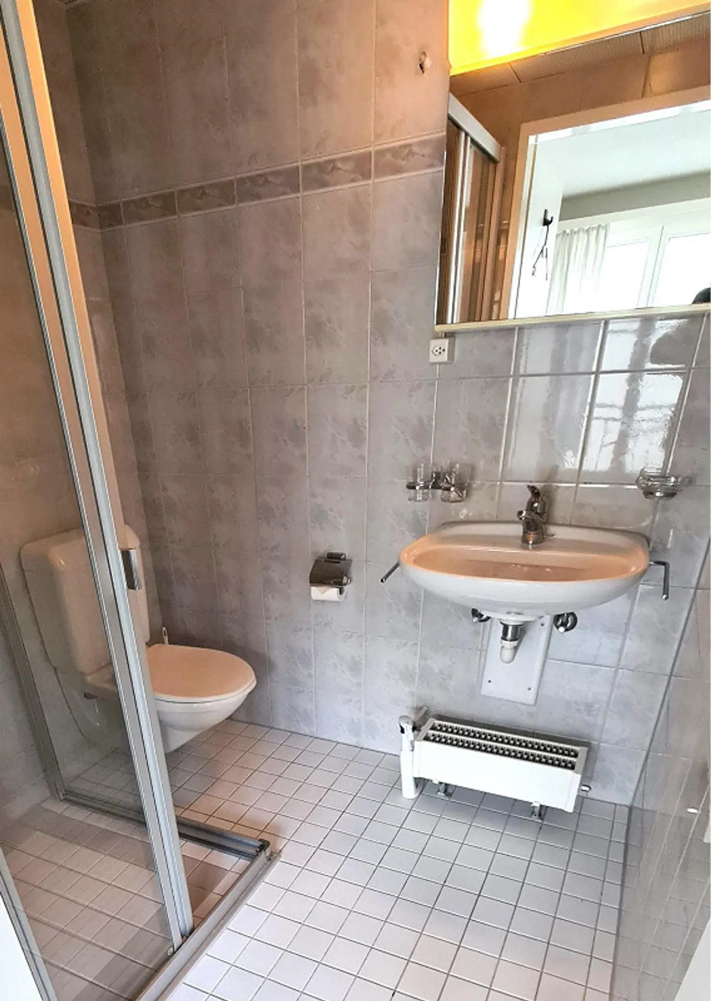 Appartement central de 1,5 pièce près du lac - Photo 7 sur 9
