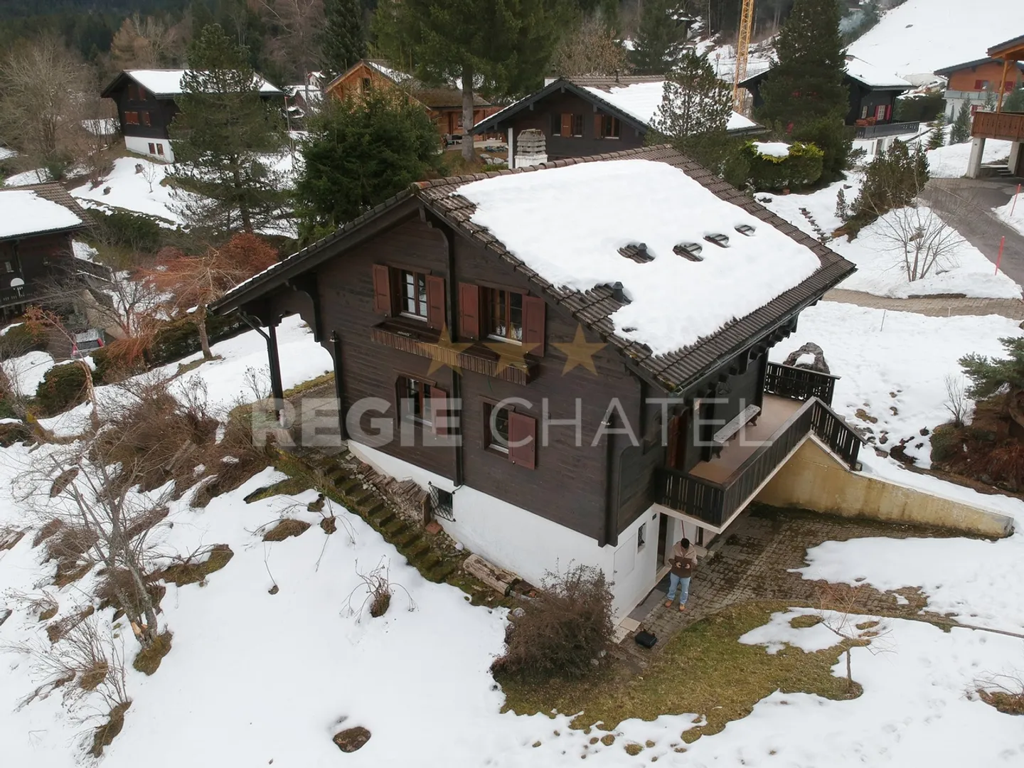 Affascinante chalet individuale - Foto 1 di 10