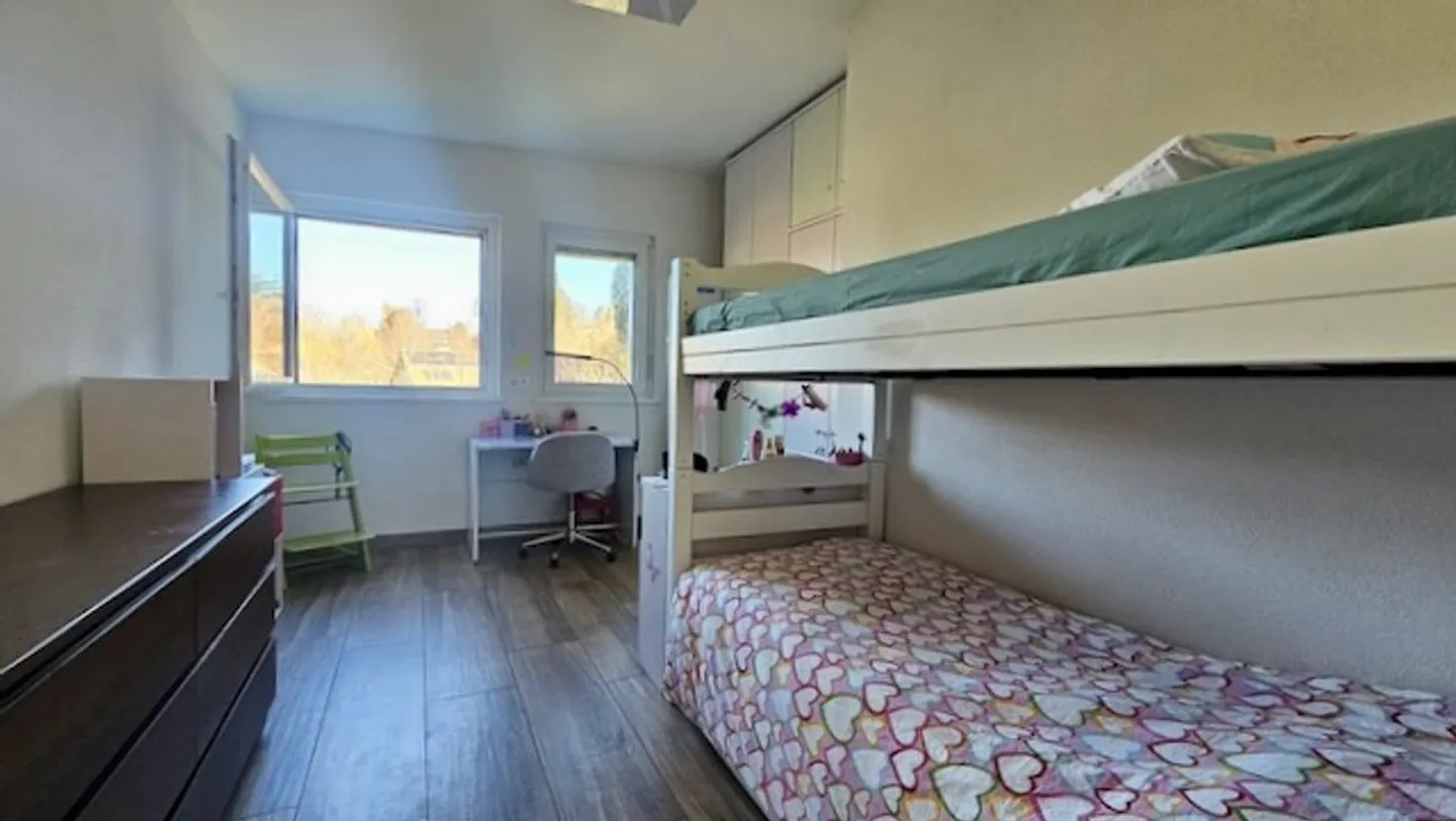 Semi-Detached Villa Located in a Pleasant, Popular Neighborhood of Fleurier - Photo 11 of 13