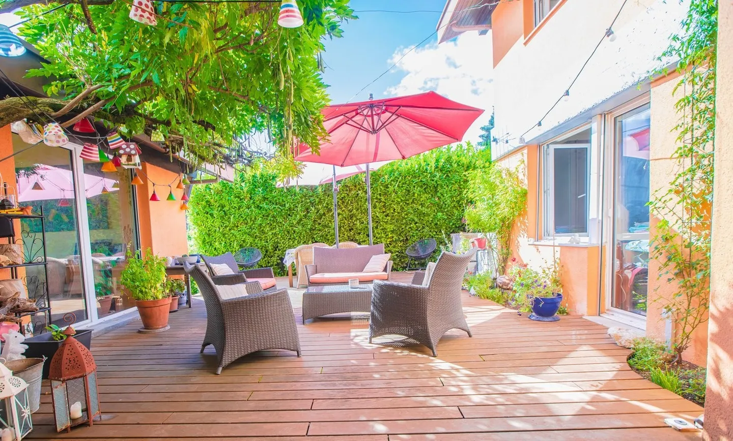 Co-living with Large Spaces (indoor and outdoor) - Photo 5 of 6