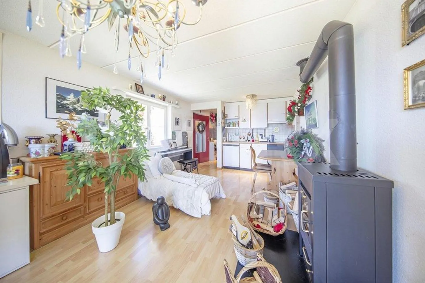 Votre refuge dans les montagnes – charmant appartement de 2,5 pièces avec rêve... - Photo 2 sur 13