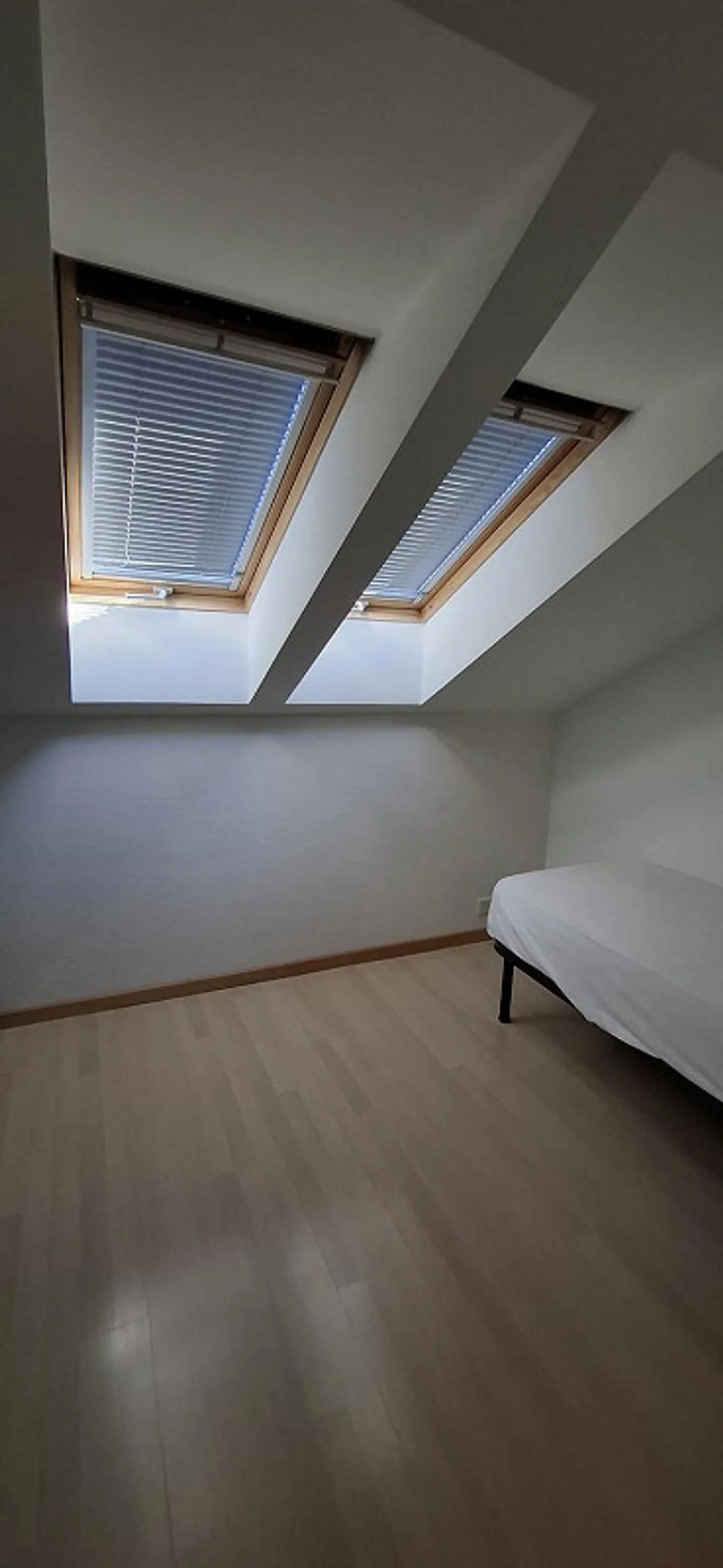 Appartamento attico luminoso e moderno con un affascinante contesto! - Foto 4 di 13