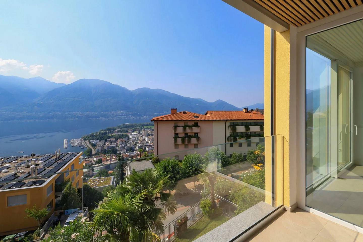 Elegante Wohnung mit Seeblick - Foto 7 von 24