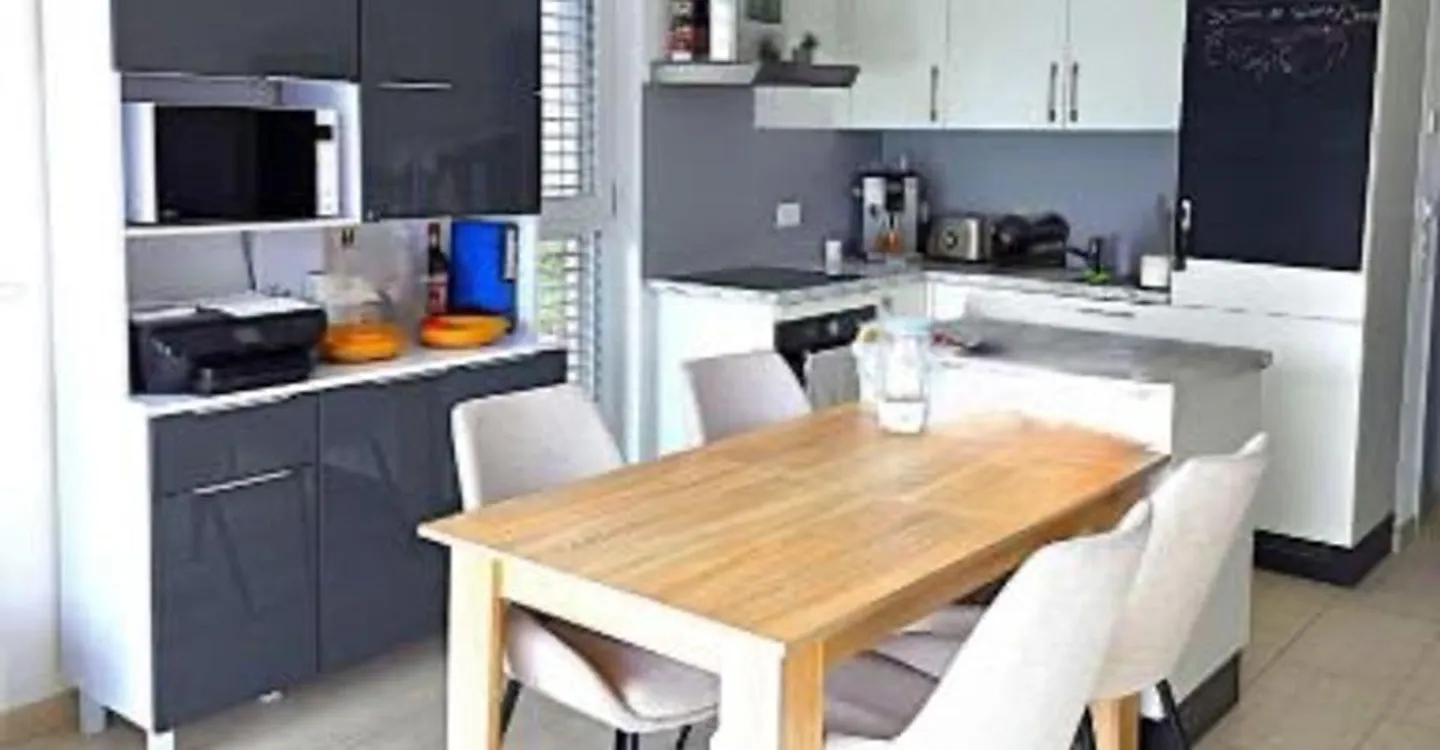 Appartement Charmant à Rennaz - Photo 3 sur 6