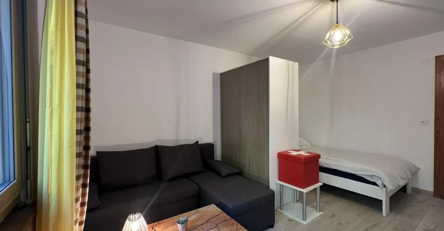 STUDIO ZU VERMIETEN: JAHRESVERMIETUNG - Foto 3 von 7