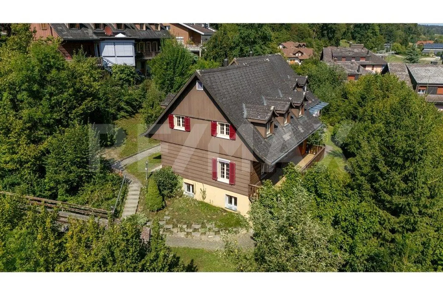 4½-Room Semi-Detached House with Apartment - Photo 2 of 13