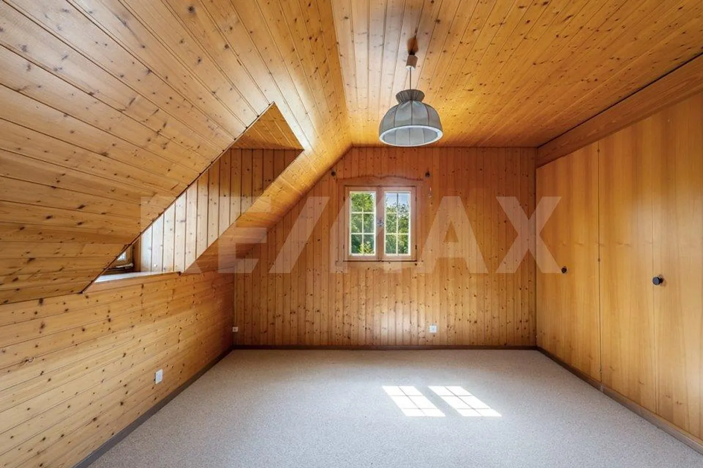4½-Room Semi-Detached House with Apartment - Photo 9 of 13