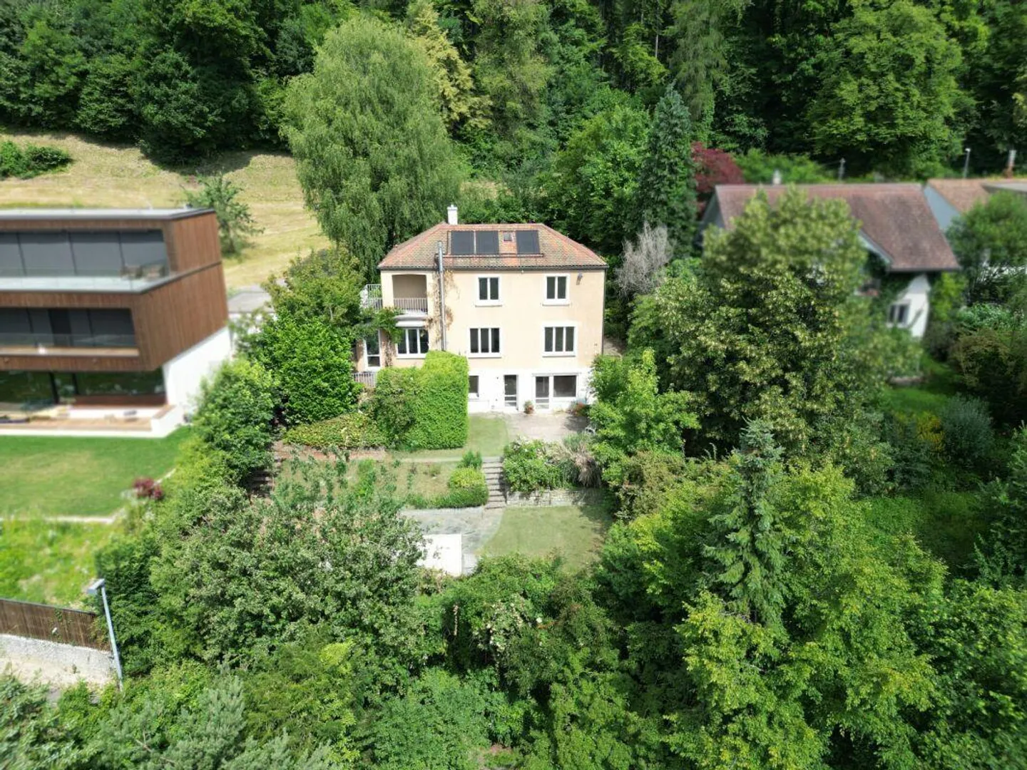 Exklusives Bauland mit Blick auf die Altstadt von Aarau und die Alpen - Foto 2 von 11