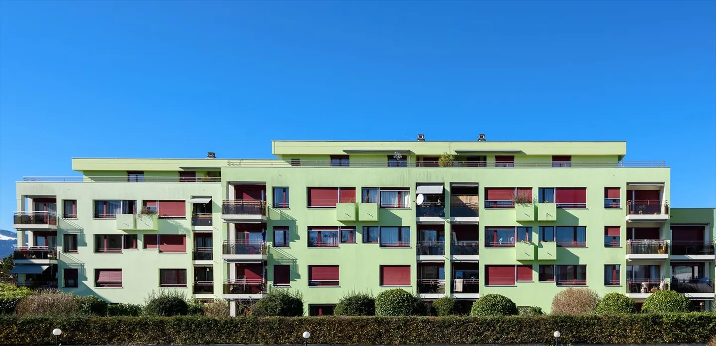 A louer place de parc intérieure - Photo 2 sur 3