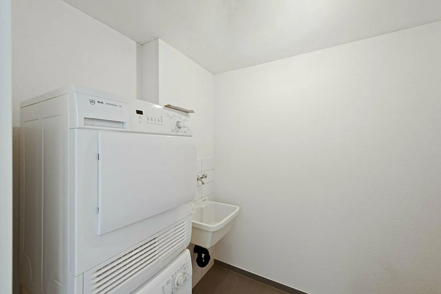 Vivere moderno e idilliaco! - Foto 8 di 9