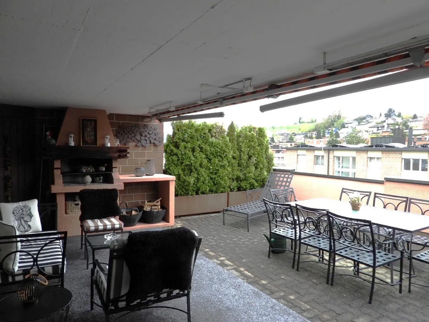 Luxuriöse Attikawohnung mit Terrasse - Foto 2 von 13