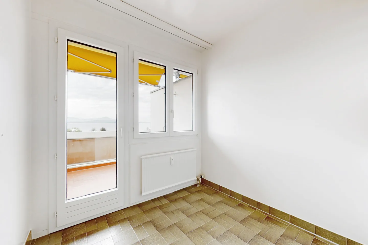 Apartment with lake view! Limited until 31.12.2027 - Photo 6 of 10