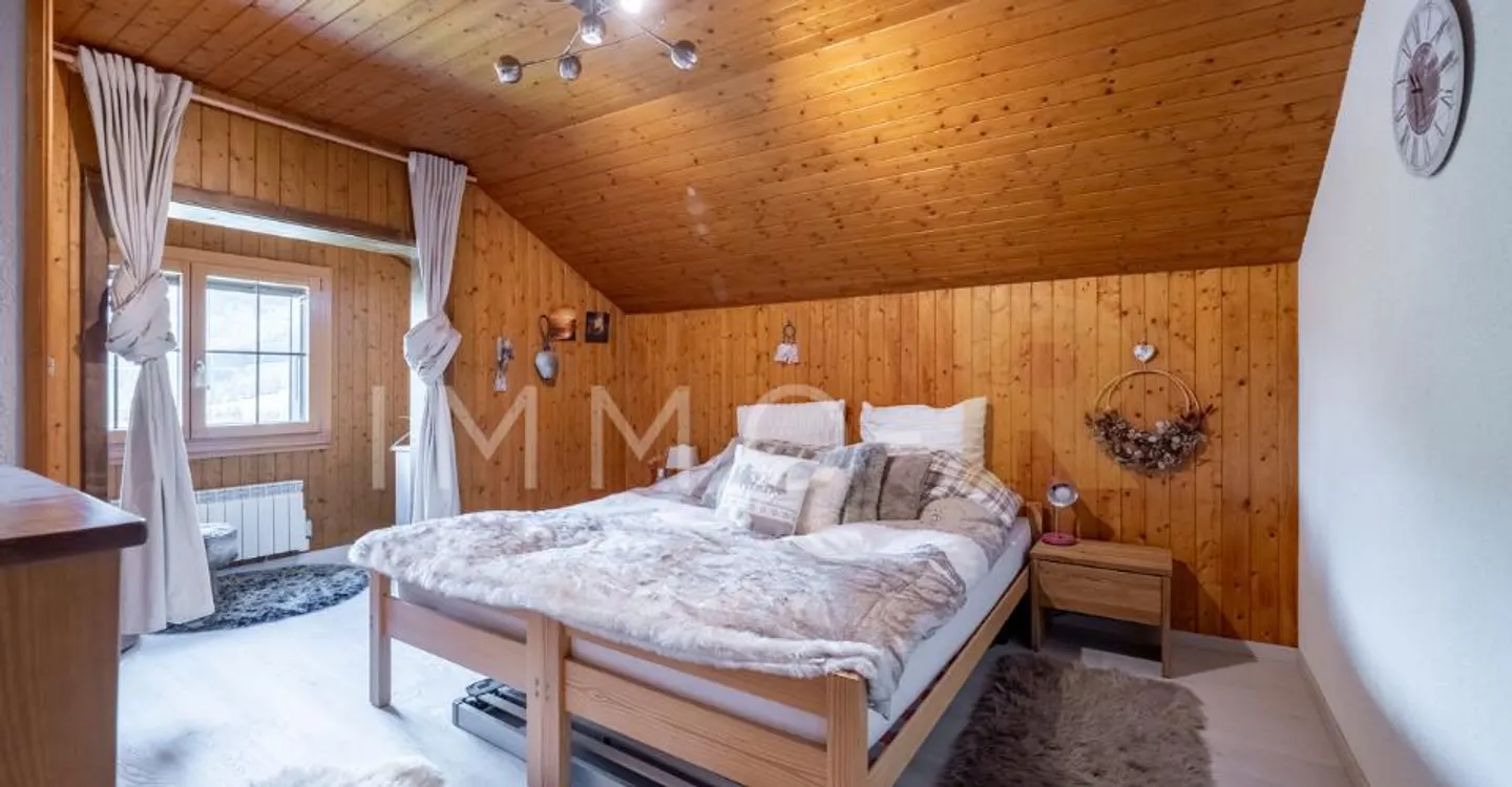 Chalet indipendente con terreno di 1018m2 e potenziale per la creazione di un appartamento indipendente - Foto 6 di 10