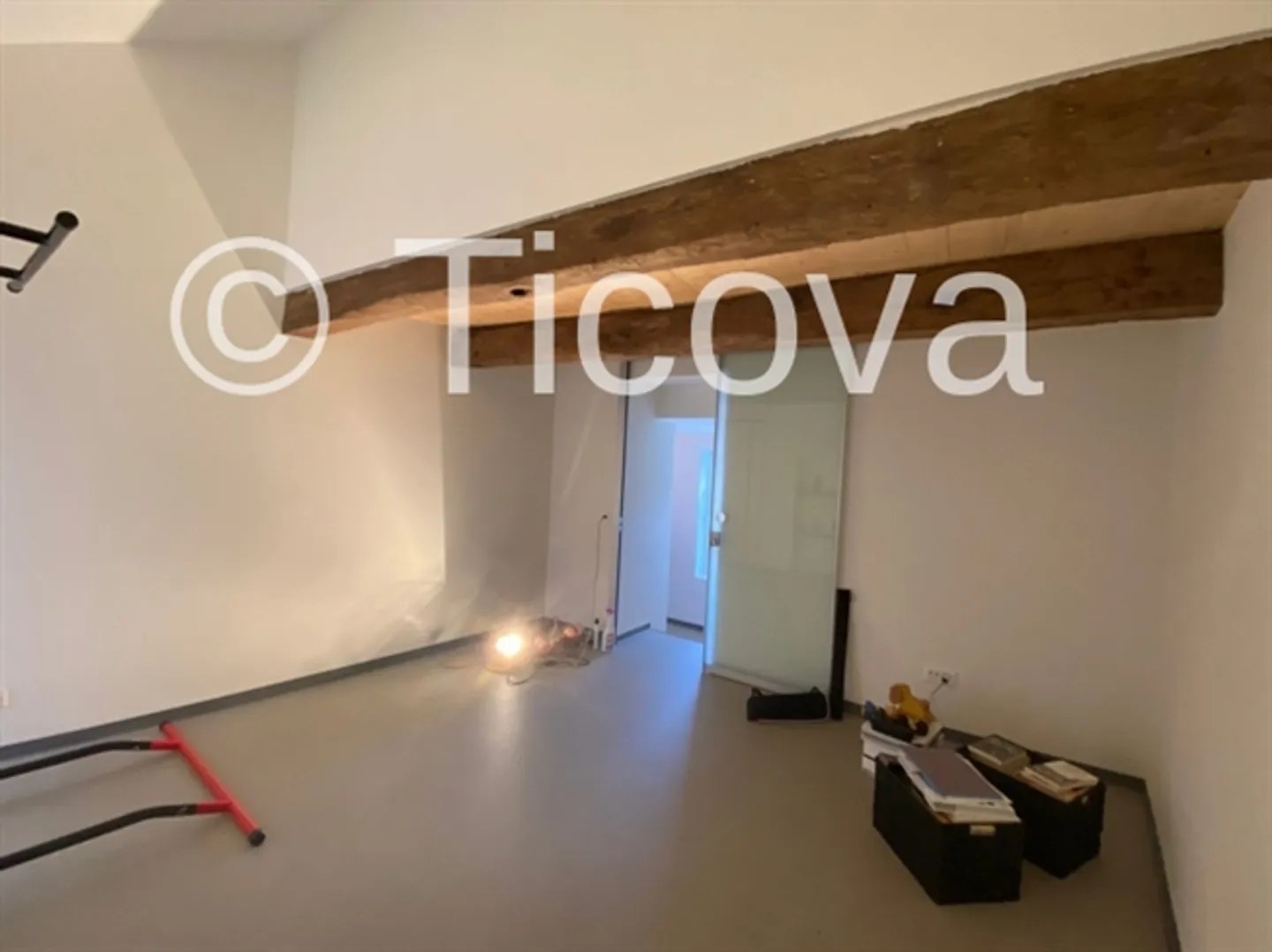 "Rivera 4.5 Rooms Renovated in a Core House" - Photo 6 of 11