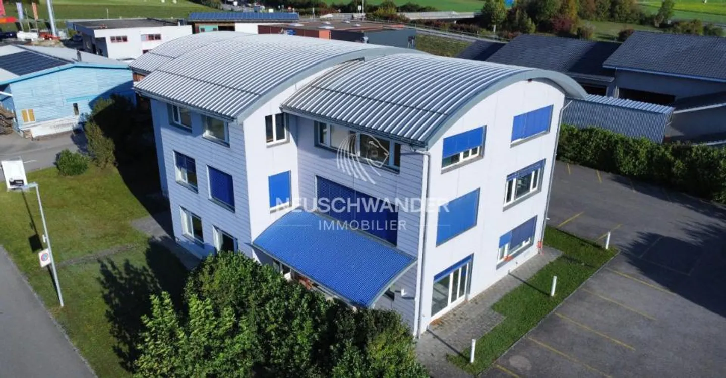 Modern Commercial Space in Jura - Photo 1 of 9