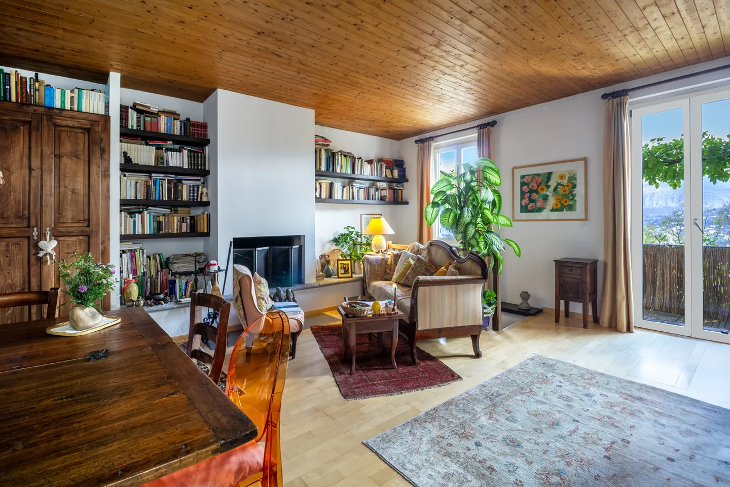 Leben mit Tradition und Stil: Haus mit offener Aussicht - Foto 2 von 9