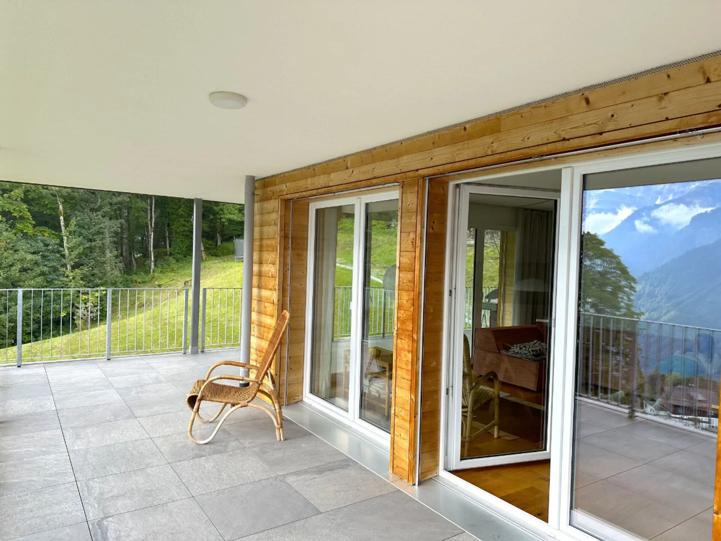 Moderne 3.5 Zimmerwohnung inmitten der ruhigen und schönen Bergwelt von Braunwald - Foto 10 von 11