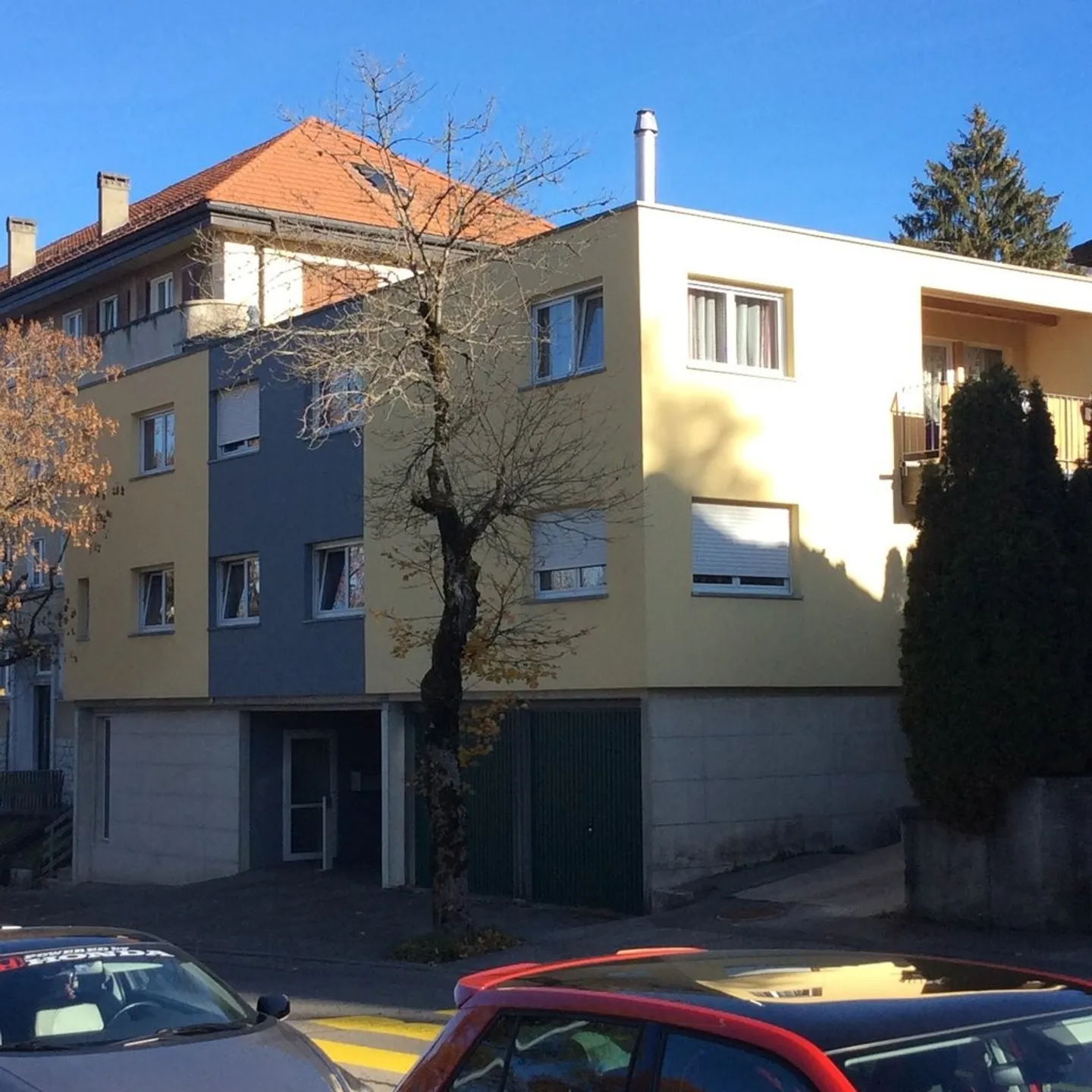 Parkplatz in gemeinsamer Garage - Foto 1 von 1