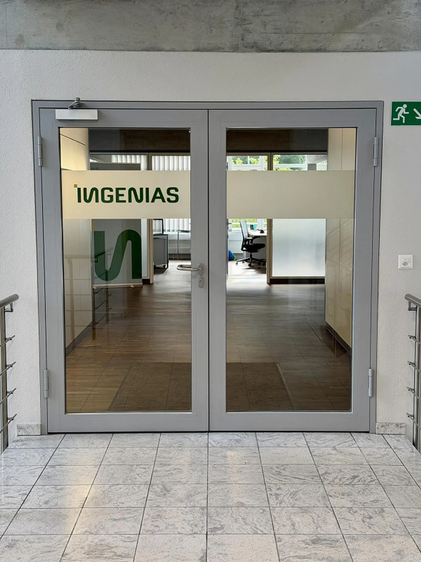 Moderne Büroräume zur Miete - Foto 2 von 13
