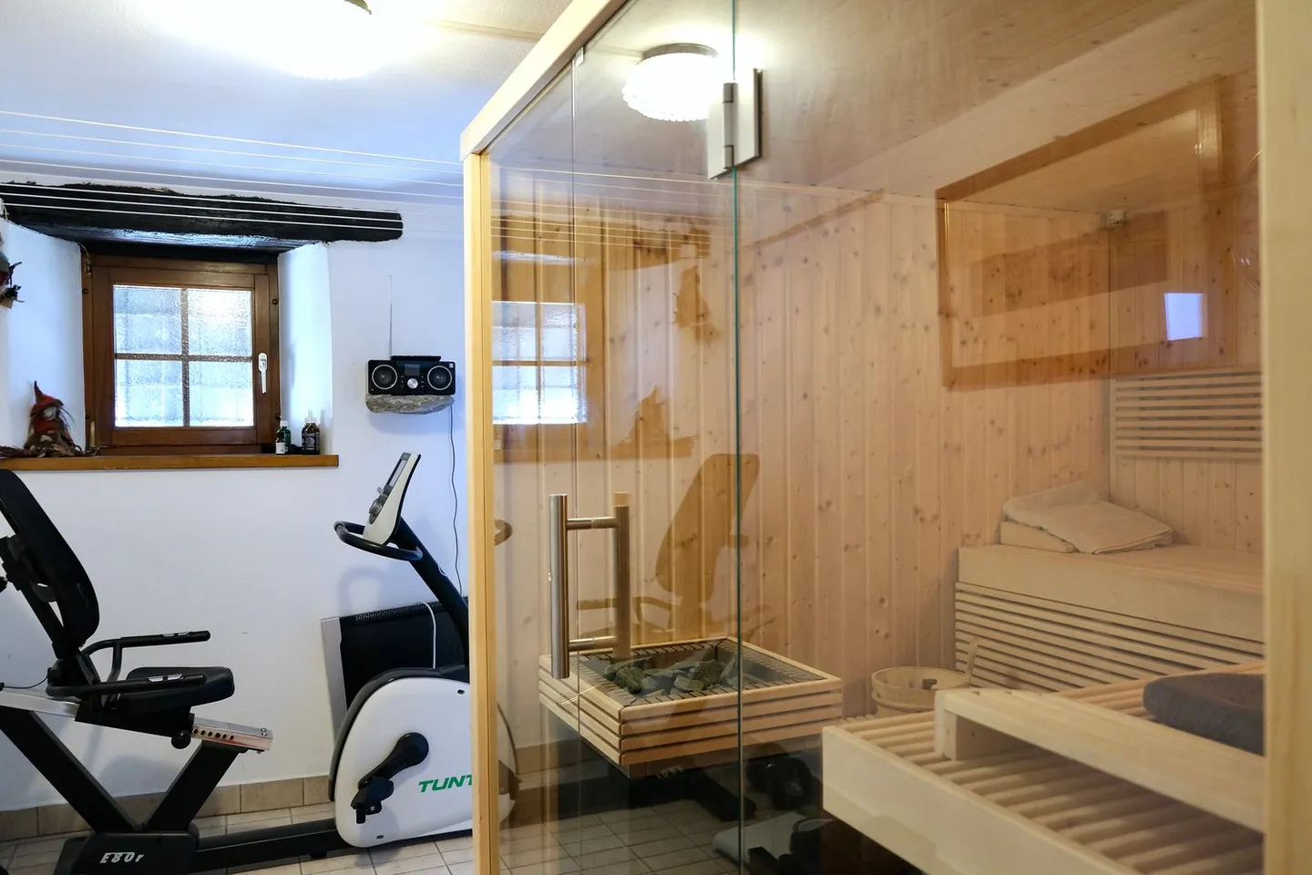 Charmantes Haus in Gordola in ruhiger Wohnlage - Foto 10 von 18