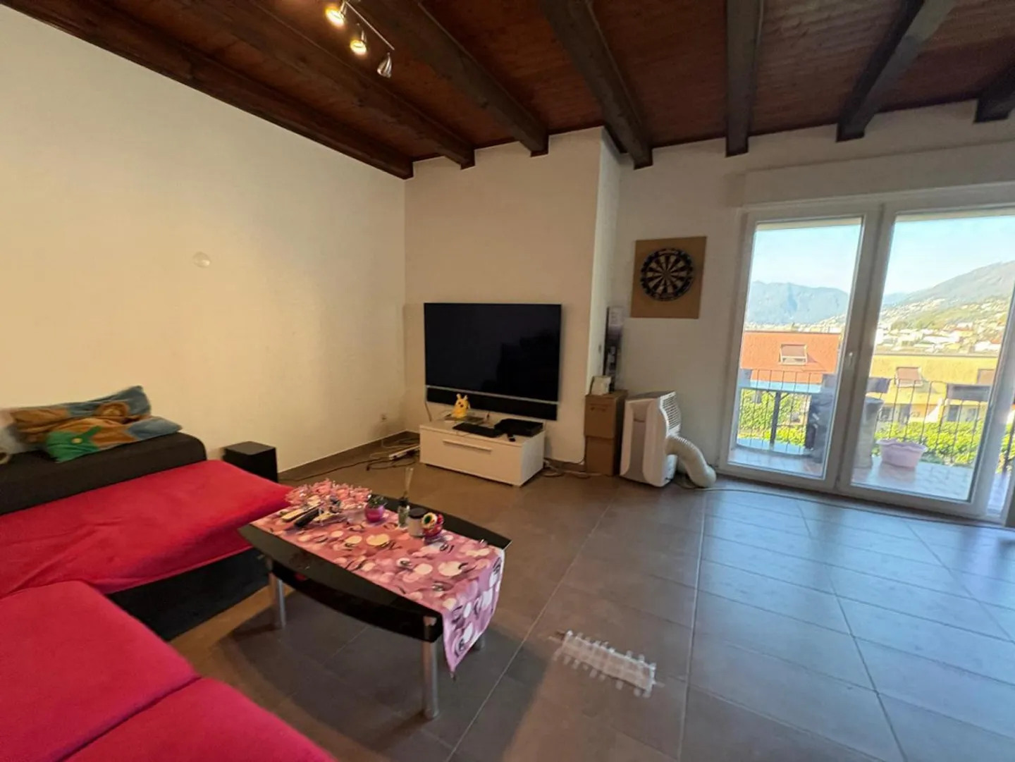 2-family house with garden and swimming pool in a very sunny location / Ca... - Photo 3 of 21