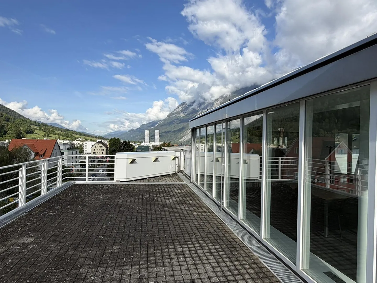 Moderne Büroräume zur Miete - Foto 9 von 13