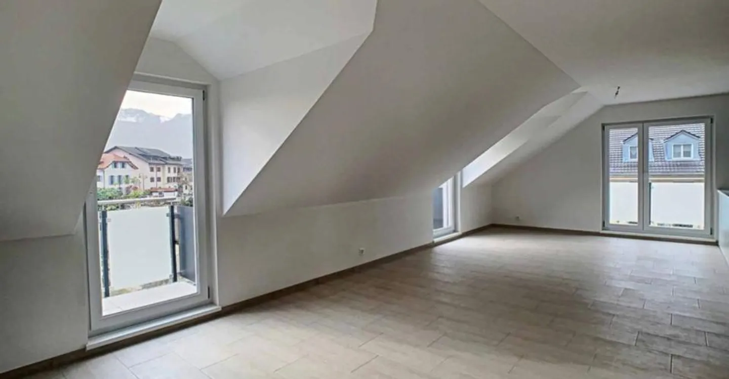 Duplex Charmant à Rennaz - Photo 2 sur 6