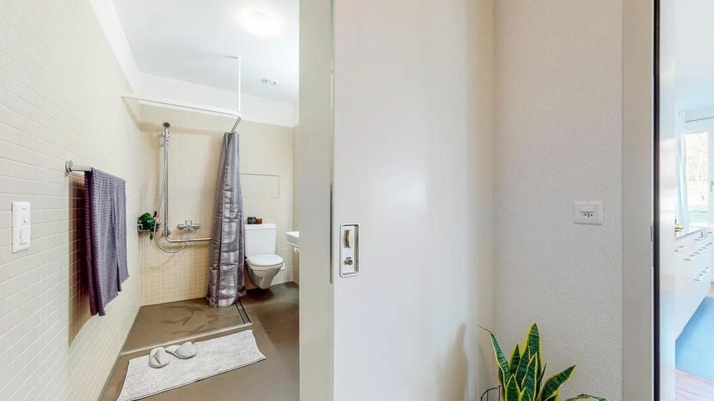 1st rent free - Living in an idyllic setting - Photo 11 of 12