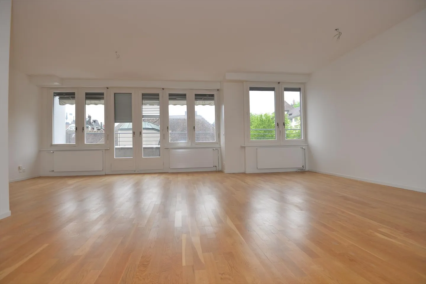 TEMPORARY UNTIL 30.6.2026 - Home in the Heart of Lucerne's Old Town - Photo 2 of 9