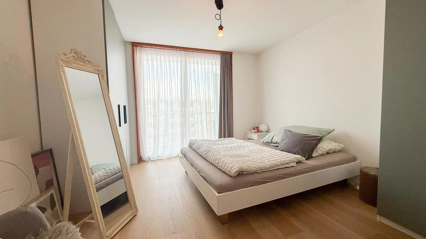 happy wohnen/ 4 1/2 Zi. Wohnung mit 2 Balkons und Weitsicht - Photo 5 of 7