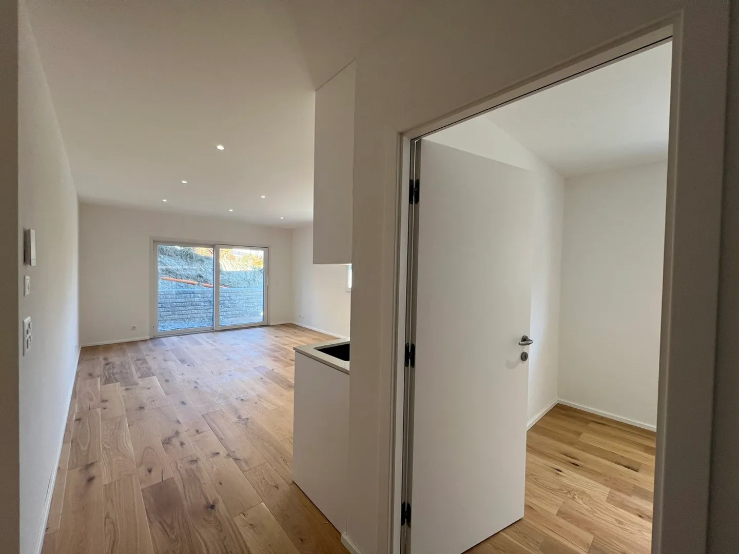 Nouvel appartement 3,5 pièces, orientation sud-est - Photo 2 sur 7