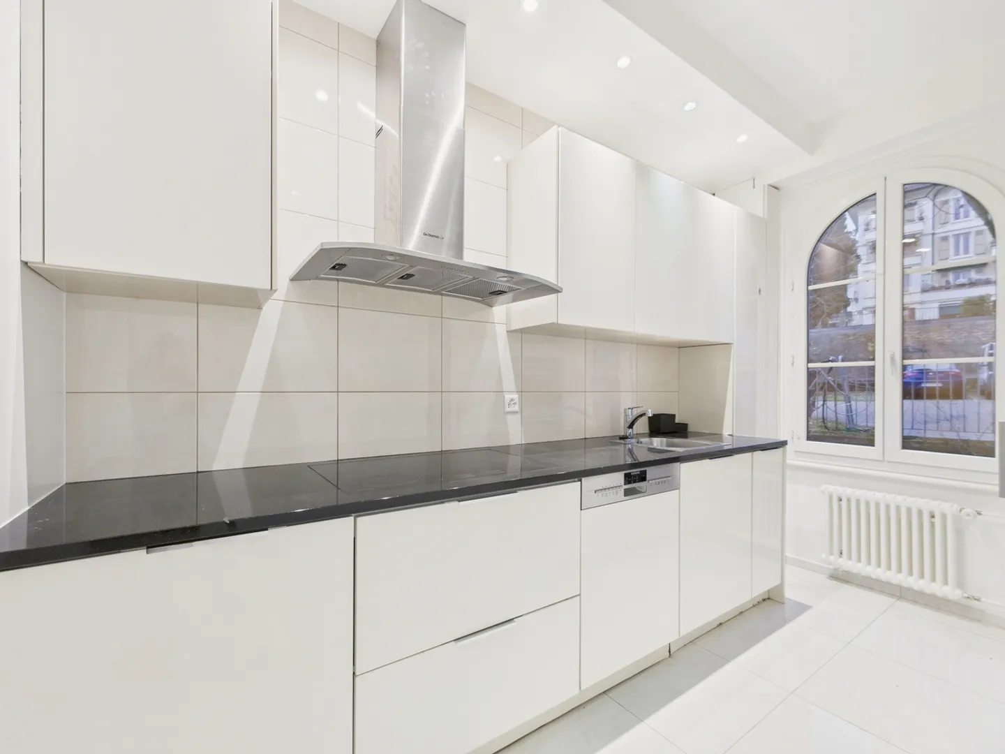 Charmante 3-Zimmer-Wohnung mit Terrasse in Lausanne - Foto 4 von 10