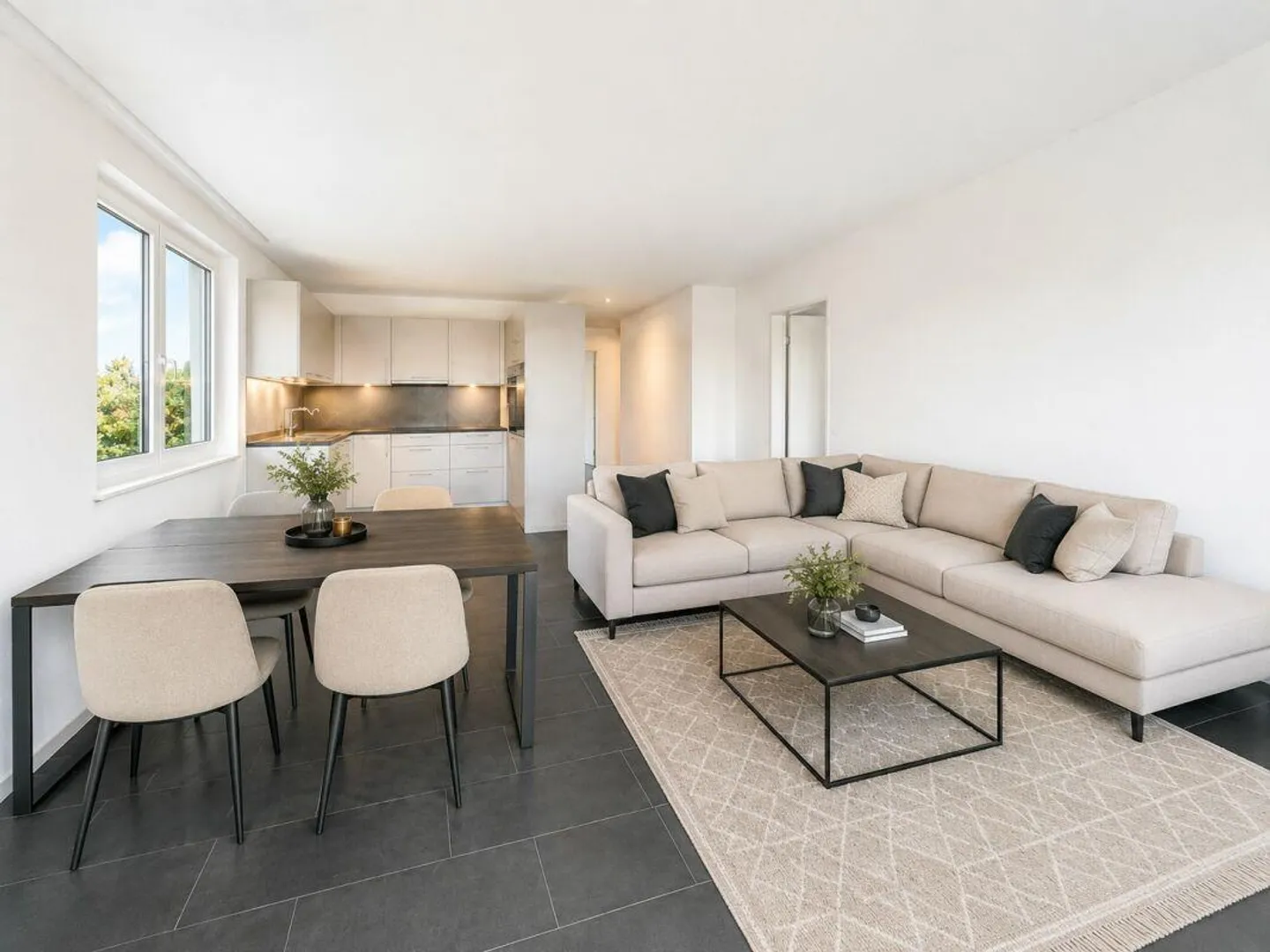 Exclusive Apartment in Ownership Standard - Photo 2 of 11