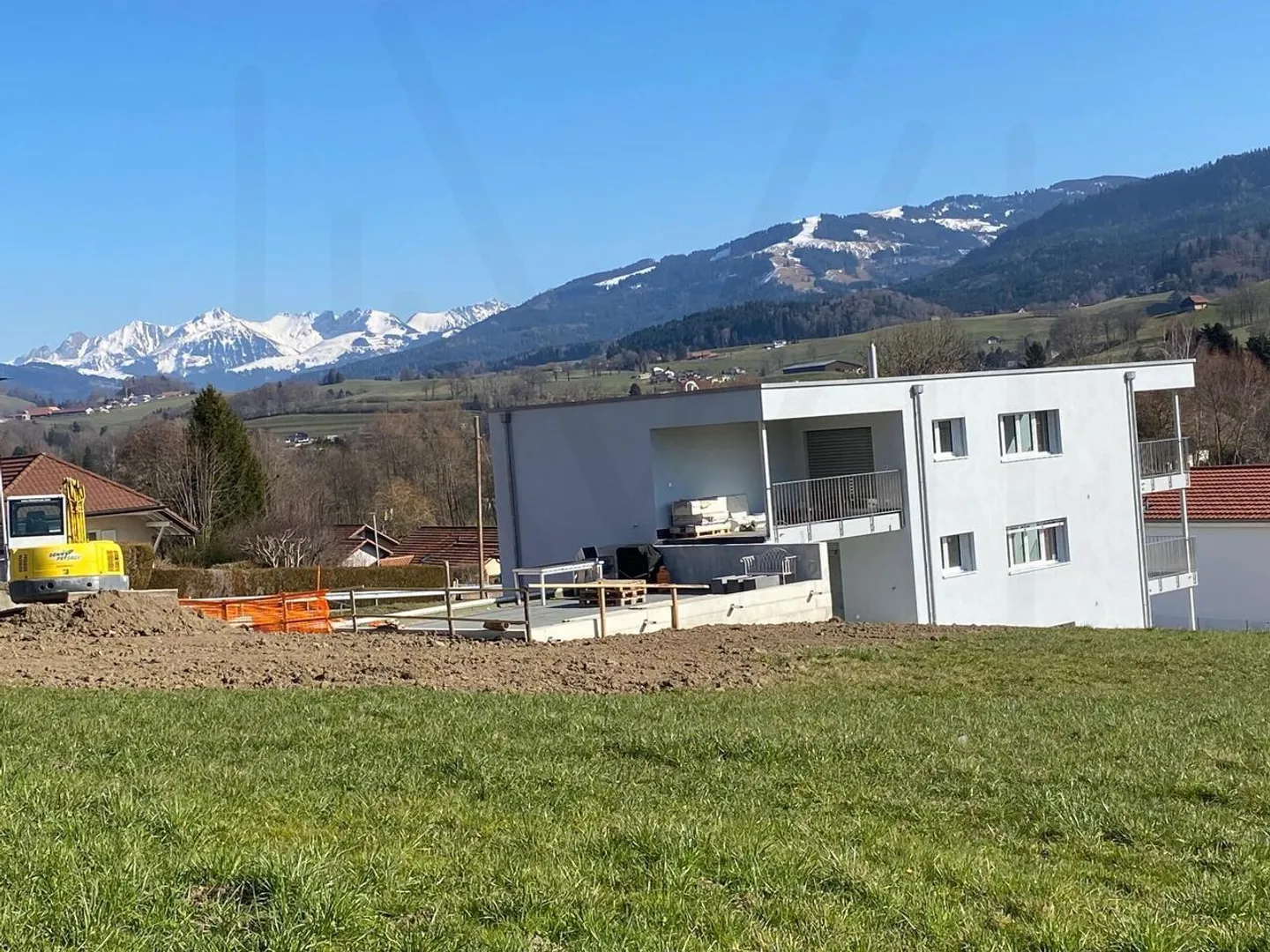 Magnifikus 4.5-Room Apartment Near Agricultural Zone - Photo 5 of 6