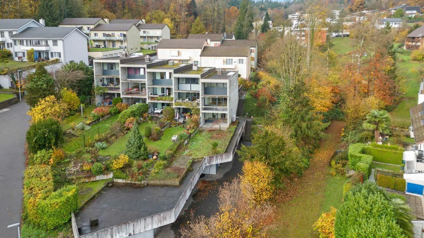 Frisch renoviertes, modernes 4.5-Zimmer-Reihenendhaus mit Garage. - Foto 15 von 17