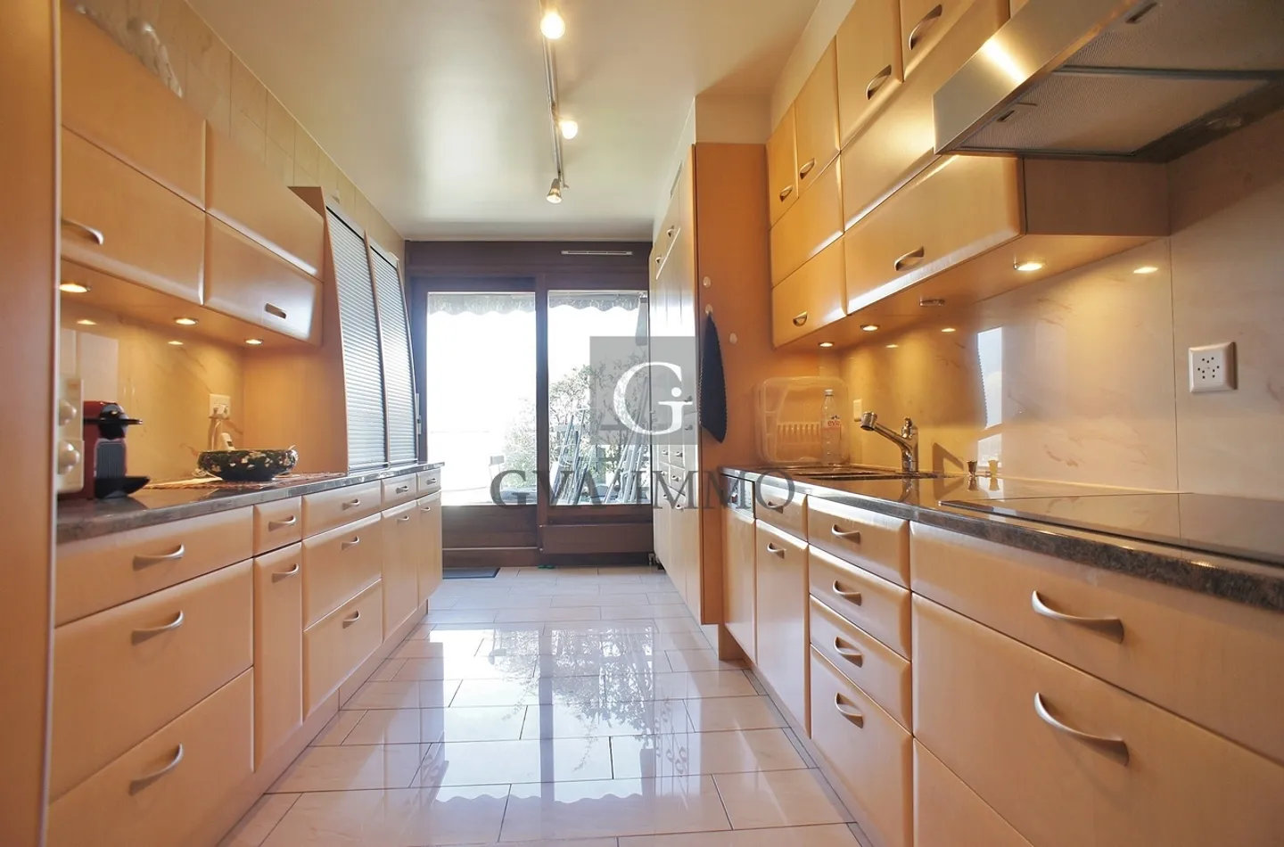 Superb penthouse in a luxury residence - Photo 3 of 6