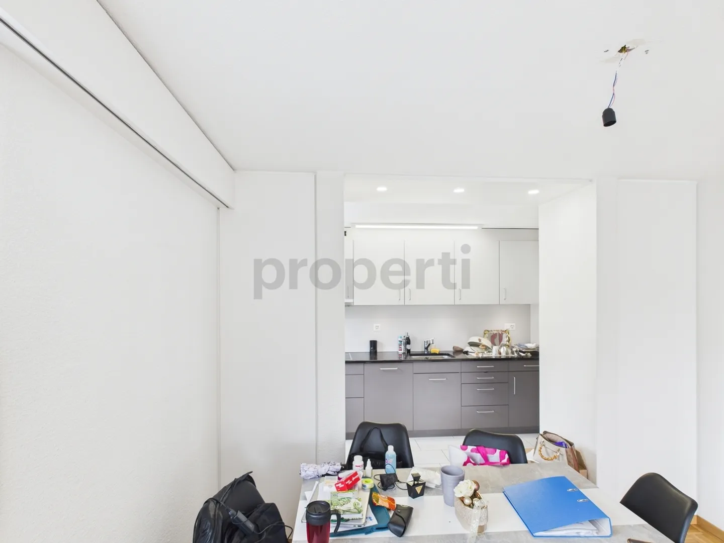 Appartement spacieux et ensoleillé de 3,5 pièces à Schleitheim, canton de SH - Photo 6 sur 10