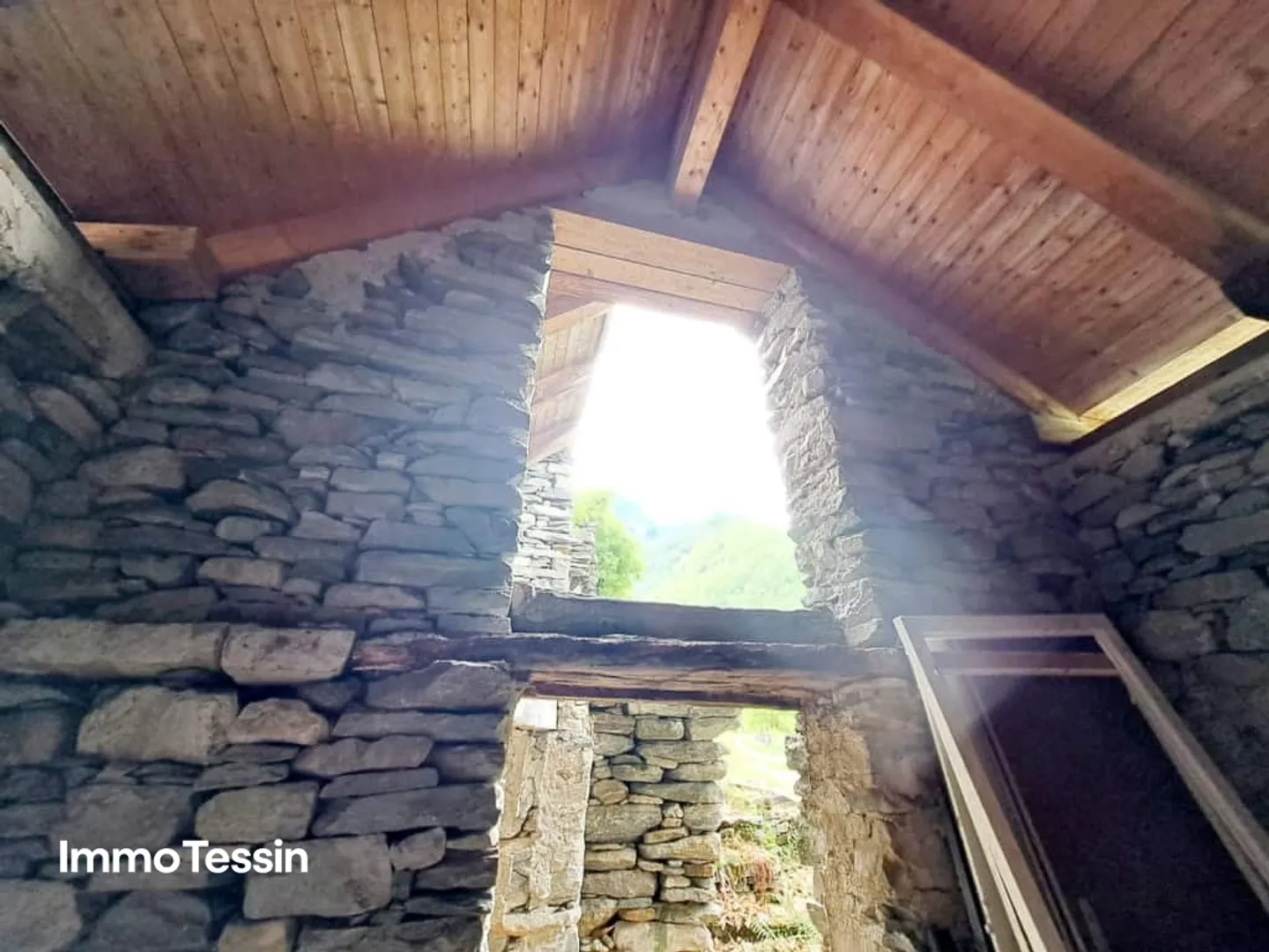 Votre rêve rustique à Maggiatal avec permis de construire - Photo 6 sur 13